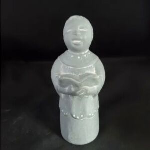 Isabel Bloom 1997 Boy Angel Singing With Song Book 6" Figurine